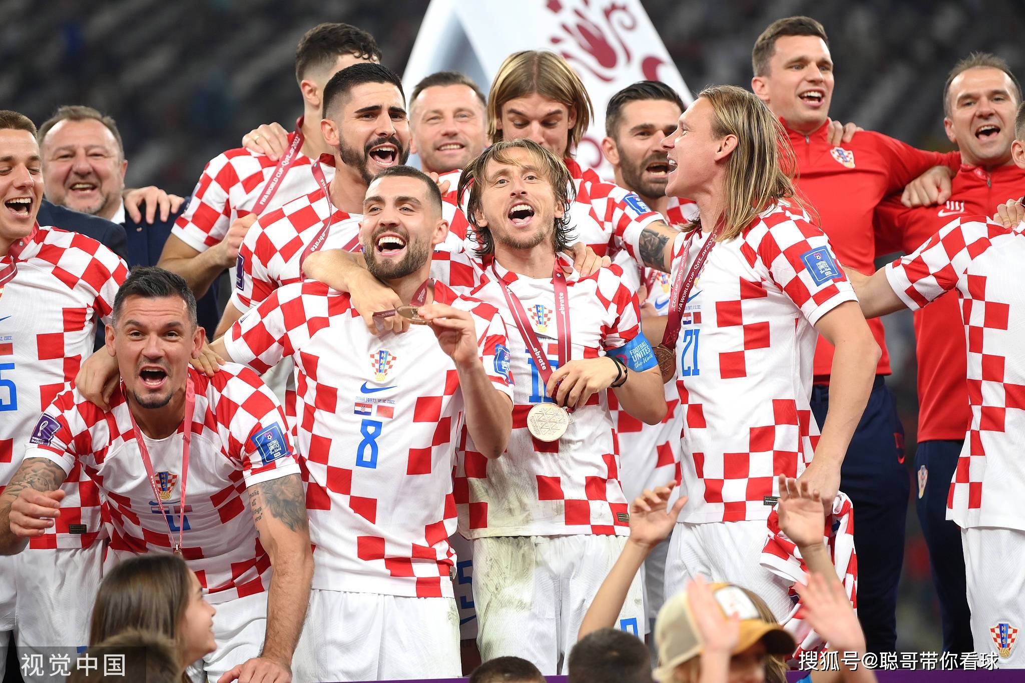 关于葡萄牙队在近期的国际比赛中碾压对手，夺冠呼声高涨的信息