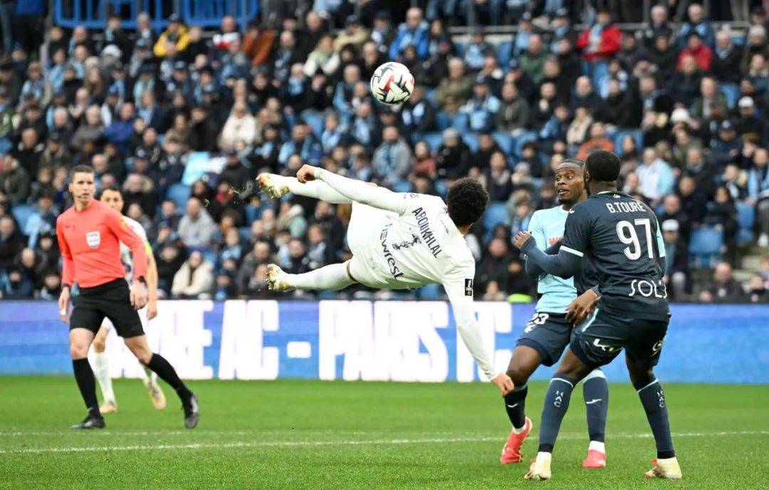 马赛客场绝杀勒阿弗尔，豪取三分